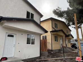 1652 Murchison St in Los Angeles, CA - Building Photo - Building Photo