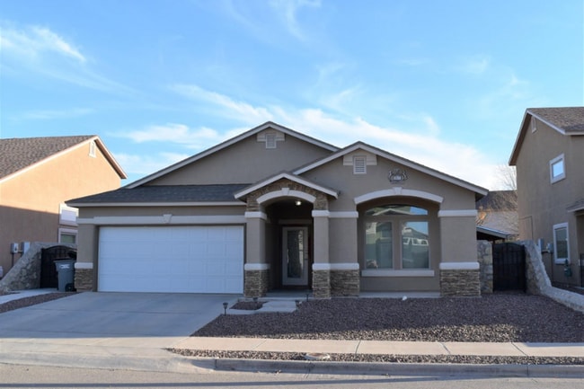 property at 14350 N Cave Dr