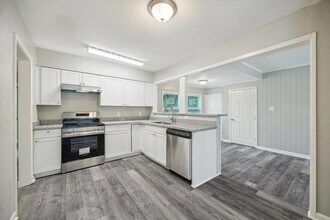 6306 Thrush Dr in Houston, TX - Building Photo - Building Photo