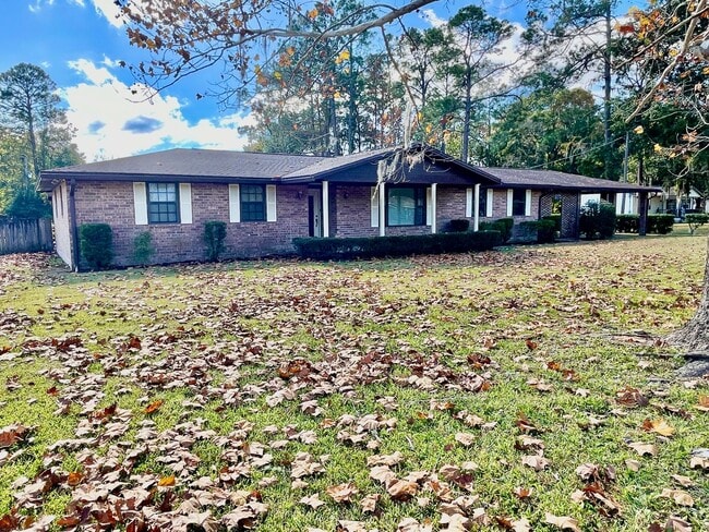 property at 54157 Lawhon Rd S