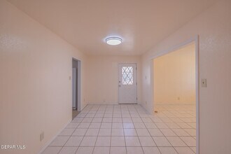213 Carnes Rd in El Paso, TX - Building Photo - Building Photo