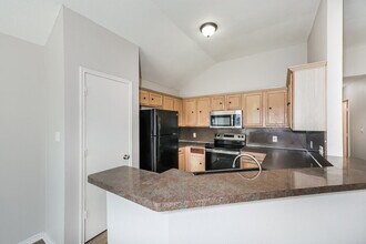 7448 Ashcroft Cir in Fort Worth, TX - Foto de edificio - Building Photo