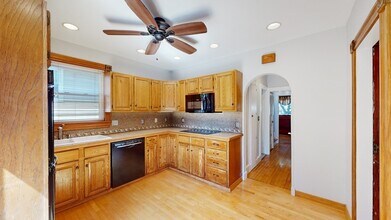 51 Division St in Quincy, MA - Building Photo - Building Photo