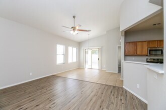 5841 E Norland St in Mesa, AZ - Building Photo - Building Photo