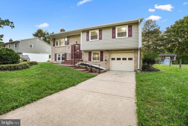 property at 608 Shelfar Pl