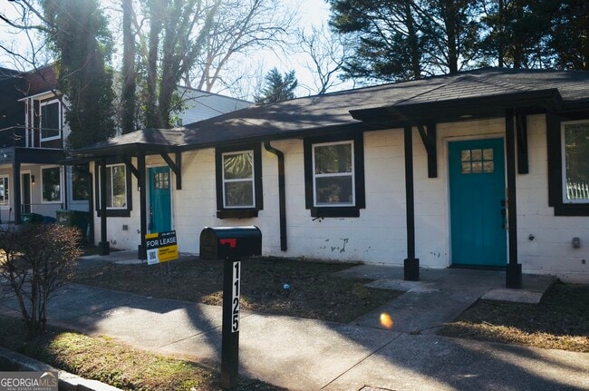 property at 1125 West Ave SW