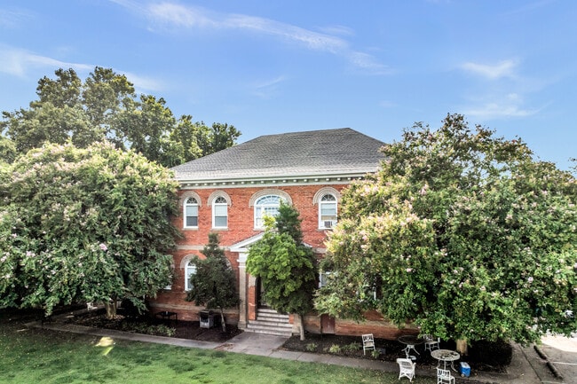 3115 Tidewater Dr