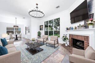 13415 Anderwoods Ct in Houston, TX - Building Photo