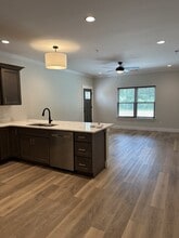 249 N Carter St in Hartwell, GA - Building Photo - Building Photo