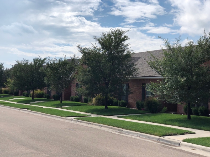 6321 Nancy Ellen St in Amarillo, TX - Foto de edificio