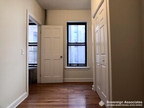 401 E 68th St in New York, NY - Building Photo - Building Photo