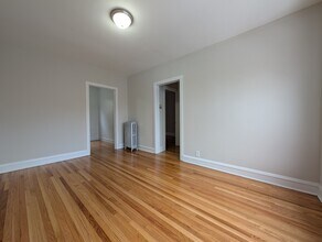 2706 N Spaulding Ave in Chicago, IL - Building Photo - Building Photo