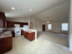 1113 Maplewood Ln in Crowley, TX - Building Photo - Building Photo