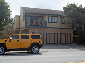 525 Grand Ave in South San Francisco, CA - Building Photo