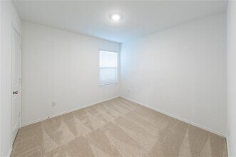 230 Sunflower St in Princeton, TX - Building Photo - Building Photo