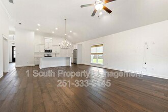 925 Charleston Loop in Fairhope, AL - Building Photo - Building Photo