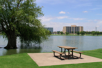 Lakeshore at Maxey Park in Lubbock, TX - Building Photo - Building Photo