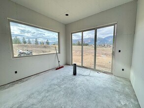 1331 Roots Trl in Victor, MT - Building Photo - Building Photo