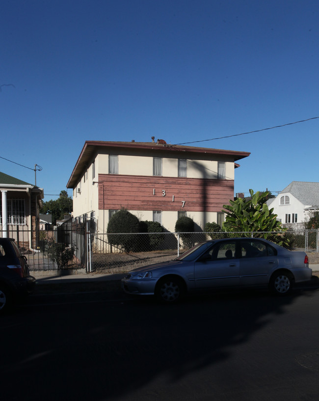 1317 Kenmore Ave in Los Angeles, CA - Building Photo - Building Photo