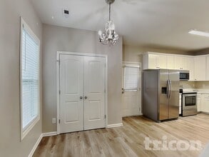 1218 Azalea Dr in Zebulon, NC - Building Photo - Building Photo