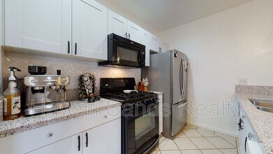 91-819 Puamaeole St in Ewa Beach, HI - Building Photo - Building Photo