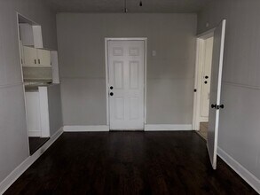 6122 Glenhurst Dr in Houston, TX - Building Photo - Building Photo