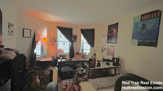 845 Beacon St, Unit 304