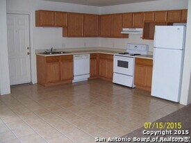 11235 Terra Loop Rd in San Antonio, TX - Building Photo