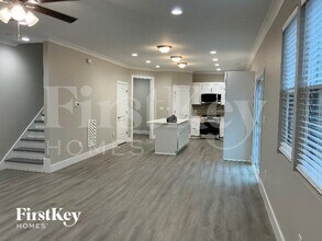 7576 Water Haven Trl, Unit 13 in Denver, NC - Foto de edificio - Building Photo