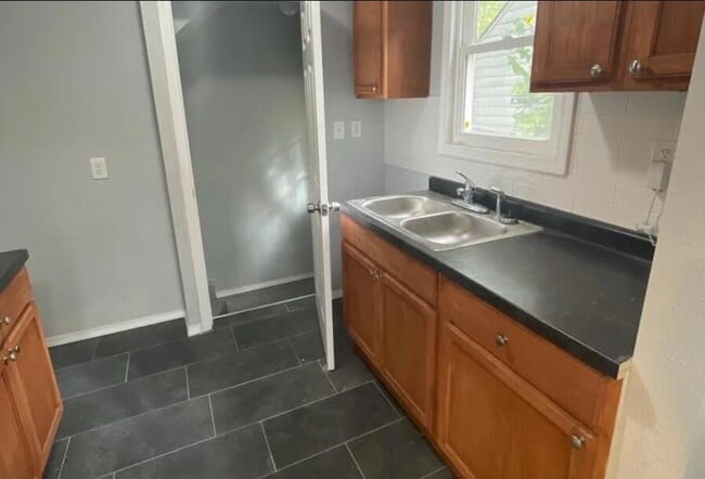 19344 Bradford Ave in Detroit, MI - Building Photo - Building Photo