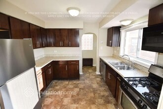 5830 S Merrimac Ave in Chicago, IL - Building Photo - Building Photo