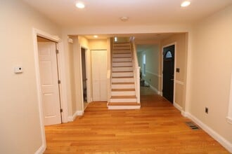 254 Broadway in Lynn, MA - Building Photo - Building Photo