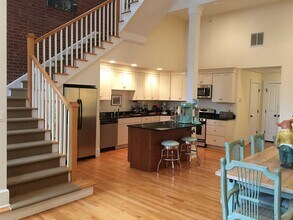 6 Bennett Common Way in Millbrook, NY - Building Photo - Building Photo