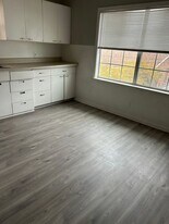 901 Columbia St in Plainview, TX - Building Photo