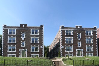 Cook Apartments in St. Louis, MO - Foto de edificio - Building Photo