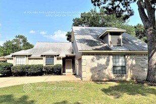 12514 Mill Ln Dr in Houston, TX - Building Photo
