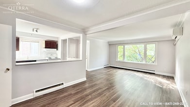 43 Morgan Av in Toronto, ON - Building Photo - Building Photo