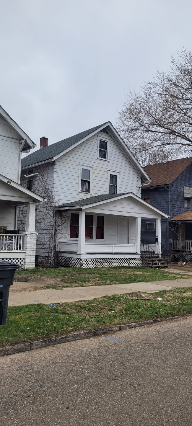 property at 1041 Clark St