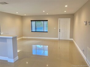 22592 Lombard Ave in Boca Raton, FL - Building Photo - Building Photo