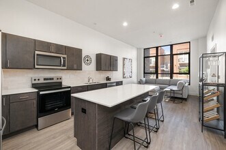 Tempo East Village in Des Moines, IA - Building Photo - Building Photo