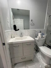 1703 Raspberry Ct in Edison, NJ - Building Photo - Building Photo