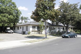 2017 W Juno Pl in Anaheim, CA - Building Photo