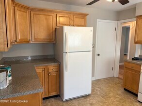 4146 Westport Terrace in Louisville, KY - Building Photo - Building Photo