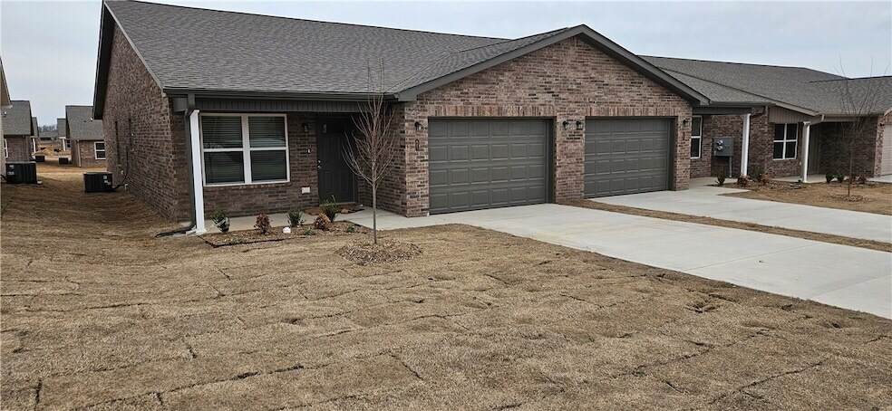 603 NW 69th Ave in Bentonville, AR - Foto de edificio