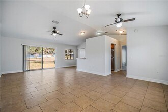 2370 Pine St in Oviedo, FL - Building Photo - Building Photo