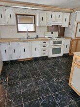 4 Dunn Ave in Campton, NH - Building Photo - Building Photo