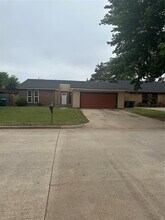 1318 Alviola Ave in Midwest City, OK - Building Photo - Building Photo