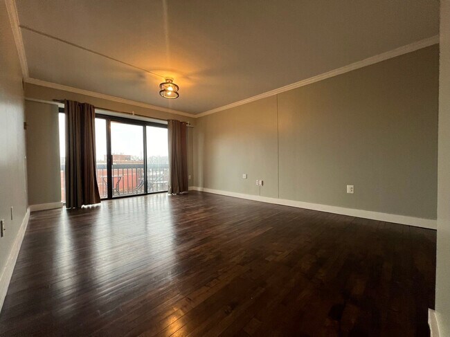 15 North Beacon St, Unit 2-bed 2-bath 601 in Boston, MA - Building Photo - Building Photo