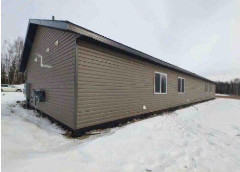 6740 W Lilly Pad Cir, Unit 1 in Wasilla, AK - Foto de edificio - Building Photo