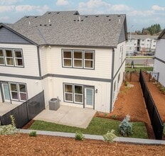 5915 Joynak St S in Salem, OR - Building Photo - Building Photo